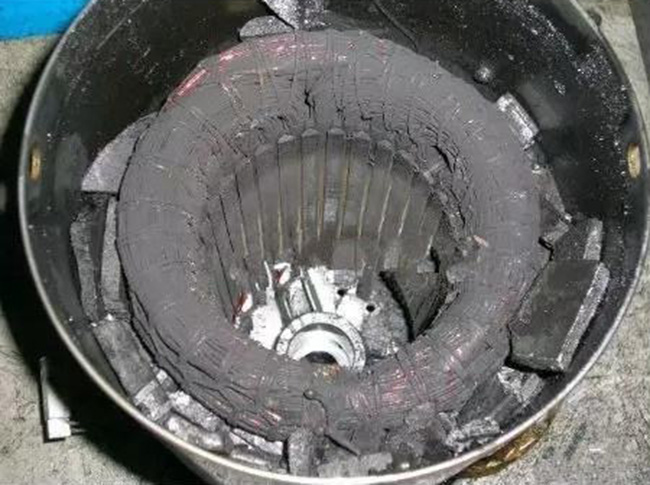 可能導(dǎo)致低壓電機(jī)燒毀的原因有哪些？