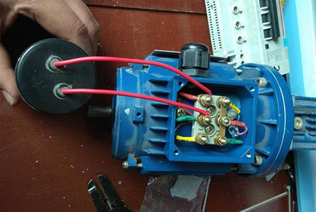 如何使西瑪電機(jī)接線更牢固？